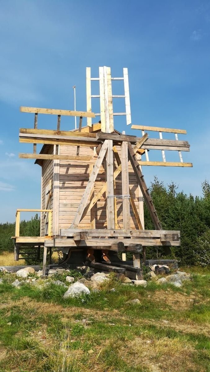 Копия Ветряной мельницы, деревни Гафостров, август 2022. Фото от подписчика группы https://vk.com/fotosense