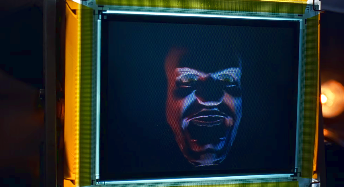 Лицо Кейна в Киберпространстве