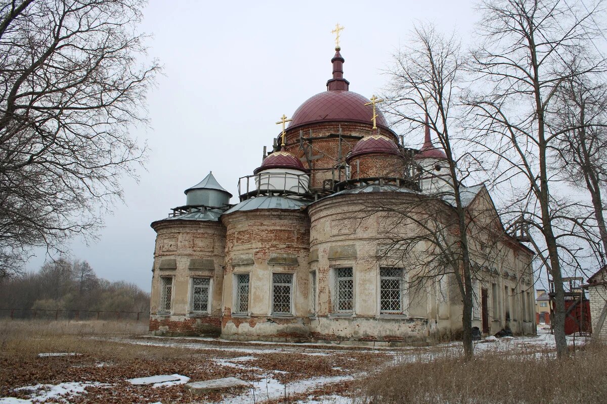 вороновка ульяновская область церковь. заброшенный храм в с. солянка деревня уватский район. ректы дорогобужского района. забытая церковь.