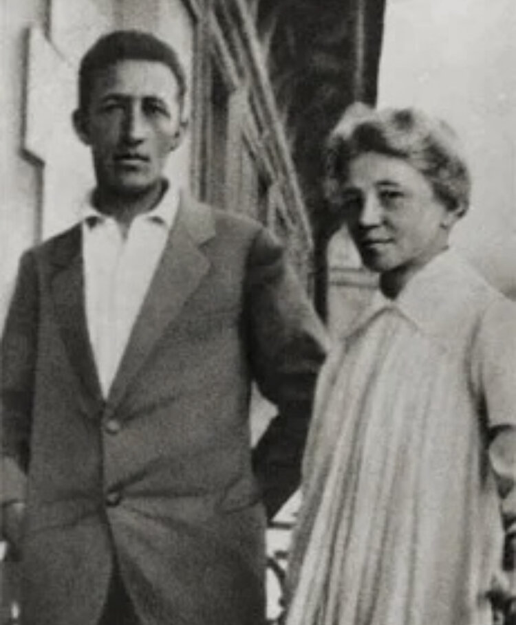 Блок со своей матерью Александрой Андреевной
