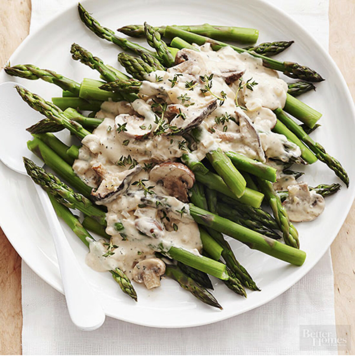 Сейчас сезон спаржи, кстати