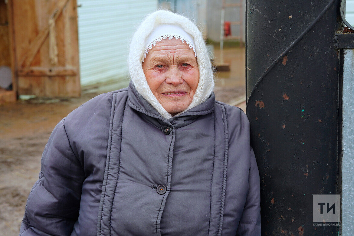 Вода стоит три дня, а ущерб на весь год: в Балтасинском районе затопило  село Бурнак | Татар-информ | Дзен