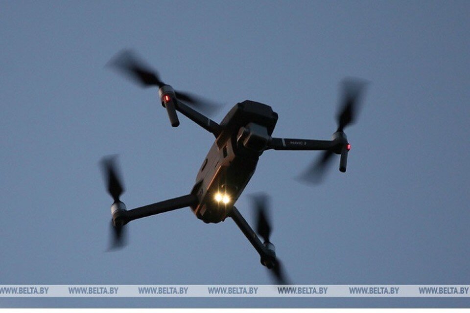     В Брянской области с украинского беспилотника сбросили взрывчатку на здание военкомата. Фотоиллюстрация: архив БелТА