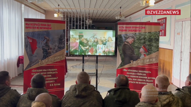    Оренбургские бойцы в зоне СВО смогли пообщаться с родными по телемосту Белов Михаил Александрович