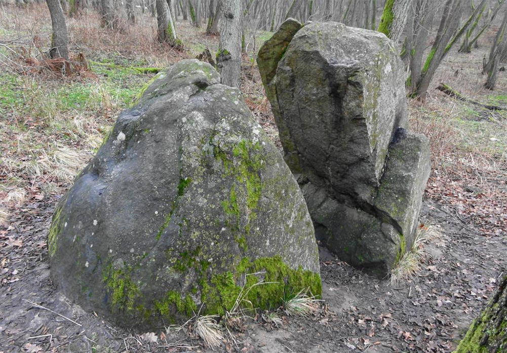 Камень лжи калининградская область пионерский фото Камень лжи" в долине "Горы Великанов" или самый популярный валун Калининградской