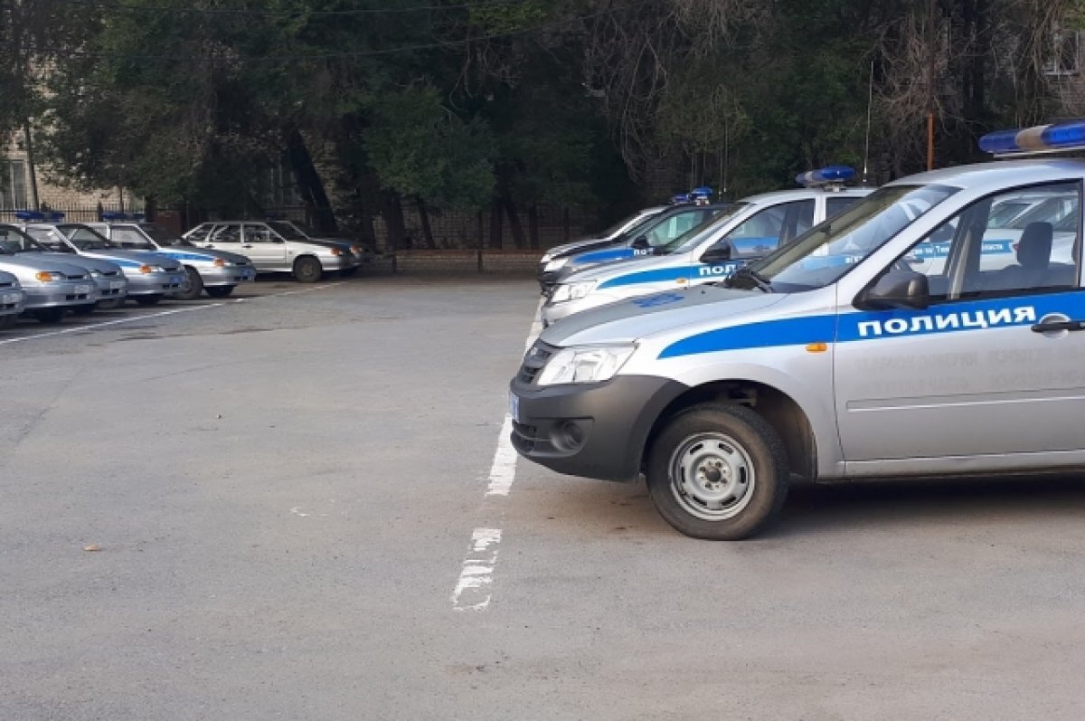    Тоболяк сдал телевизор матери в комиссионку, чтобы снять квартиру