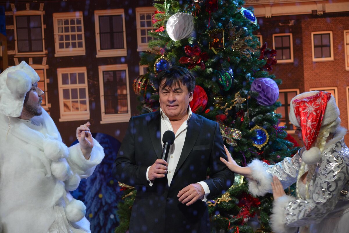    Александр Серов