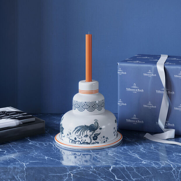 Фото: villeroy-boch.de  Birthday Cake - подставка для свечи, лимитированная коллекция 2023 года 