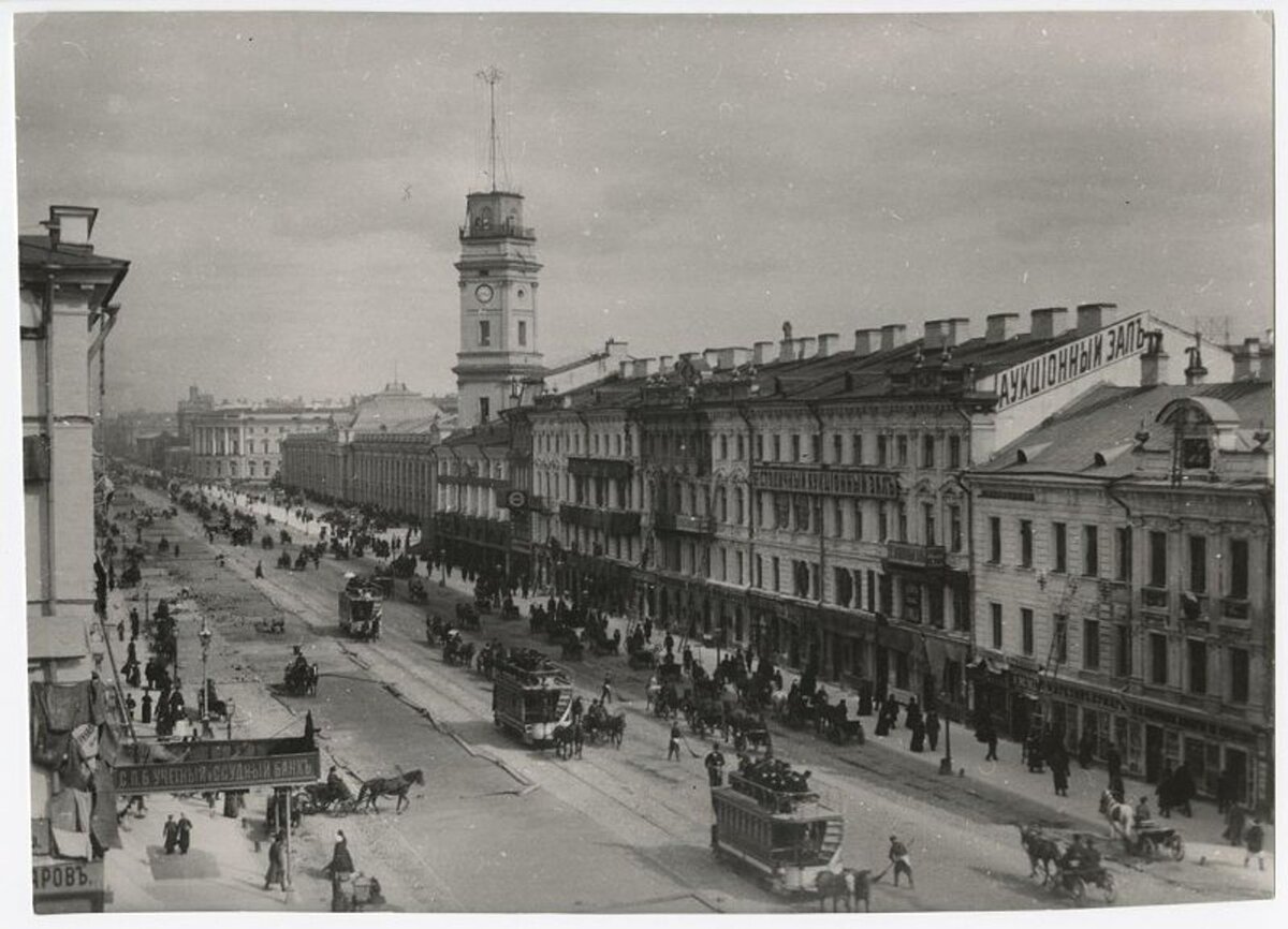 Вид Невского проспекта у Гостиного двора, 1887 г. Ностиц Иван Григорьевич. Источник фото: russianphoto.ru