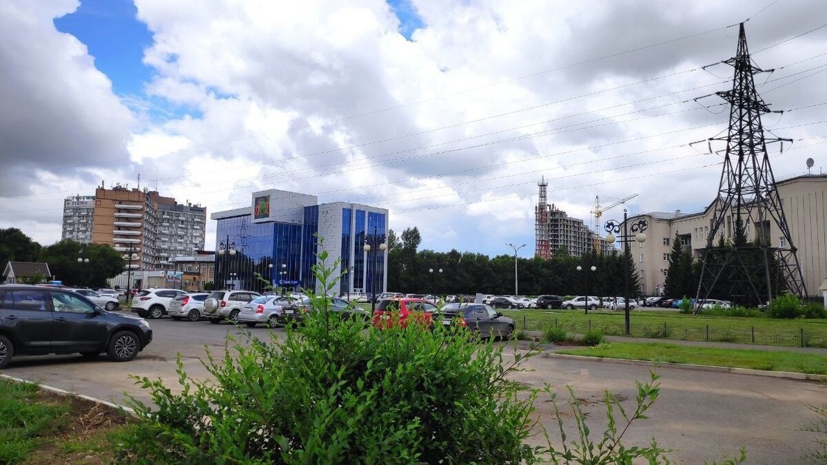     «Россети Сибирь» опубликовали результаты опроса жителей на тему установки зарядных станций для электрокаров.