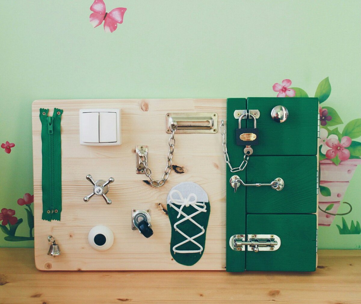 Много идей можно воплотить. Главное без розеток.