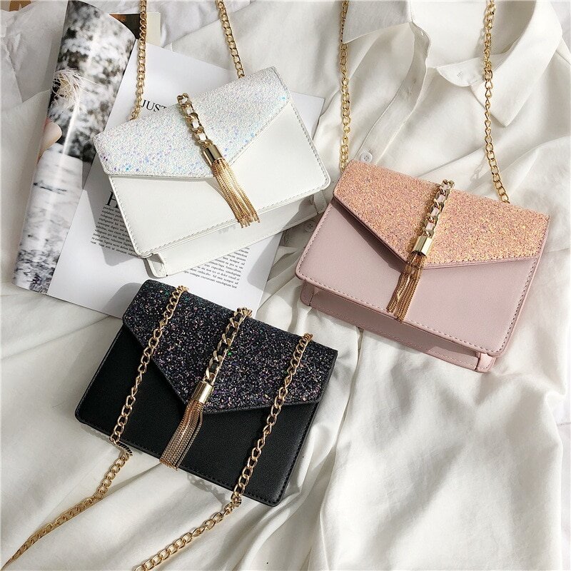 Сумка с цепочкой