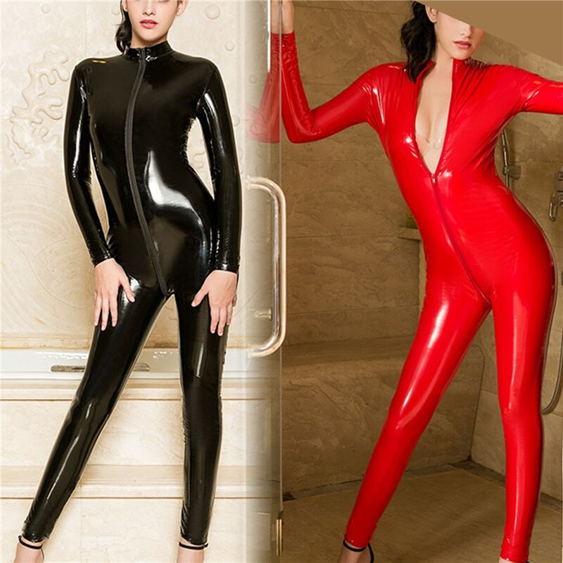 Комбинезон из латекса