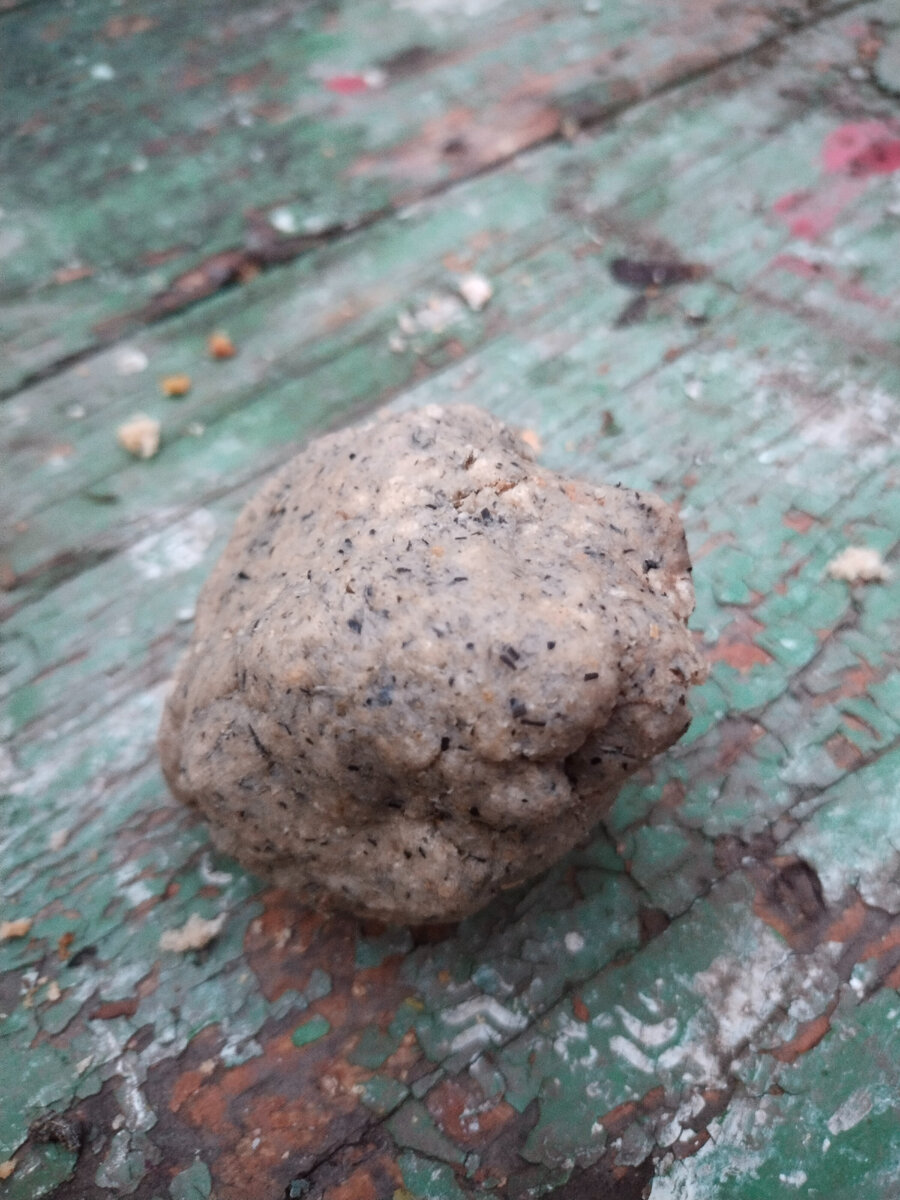 Пышка на карася.