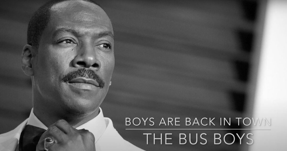 Эдди Мерфи вокалист группы «The Bus Boys».