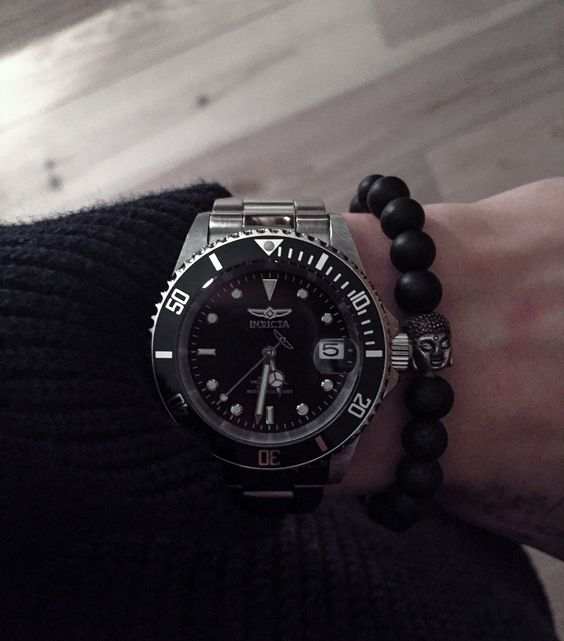 Invicta IN8932OB на руке