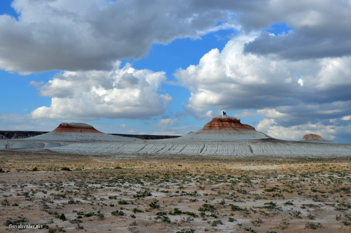 Почему нам так полюбился Мангышлак вы поймете глядя на иллюстрации
