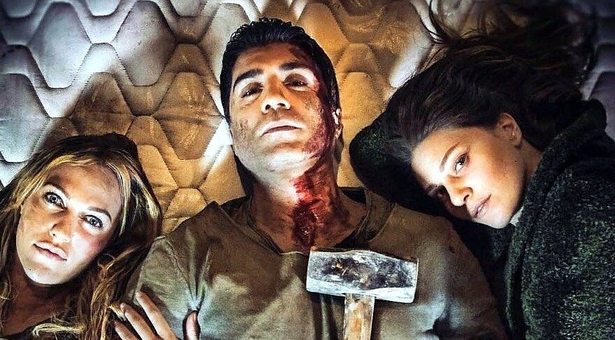 Промо к фильму "Другая сторона"