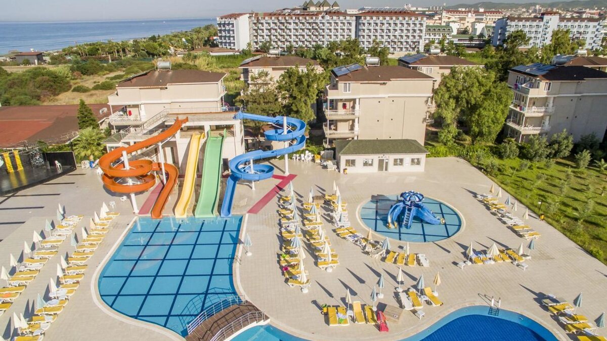                                                                Hedef Resort