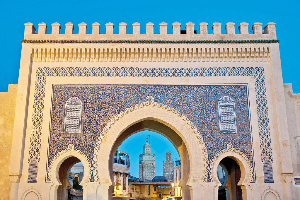 Ворота Bab Abi al-Jounoud в Тунисе.