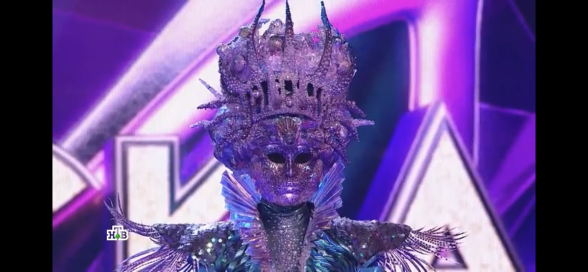 Костюм под стать морской королеве