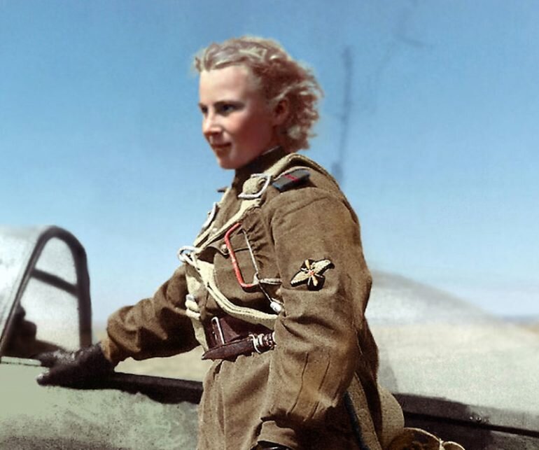 Лидия Владимировна Литвяк (1921 - 1943)
