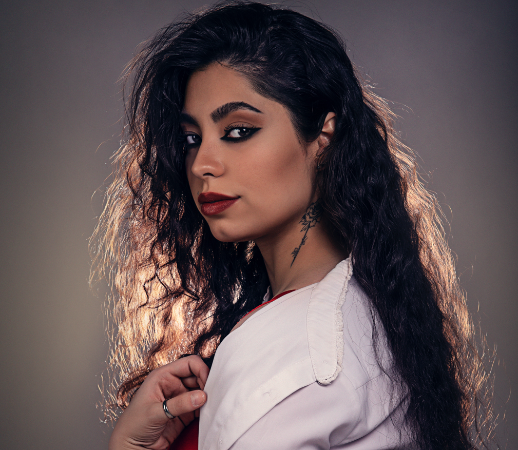 Когда мужчина и женщина живут вместе, никто не должен друг другу мешать зарабатывать деньги. Фото автора vahid kanani Unsplash, используется по лицензии Unsplash License 