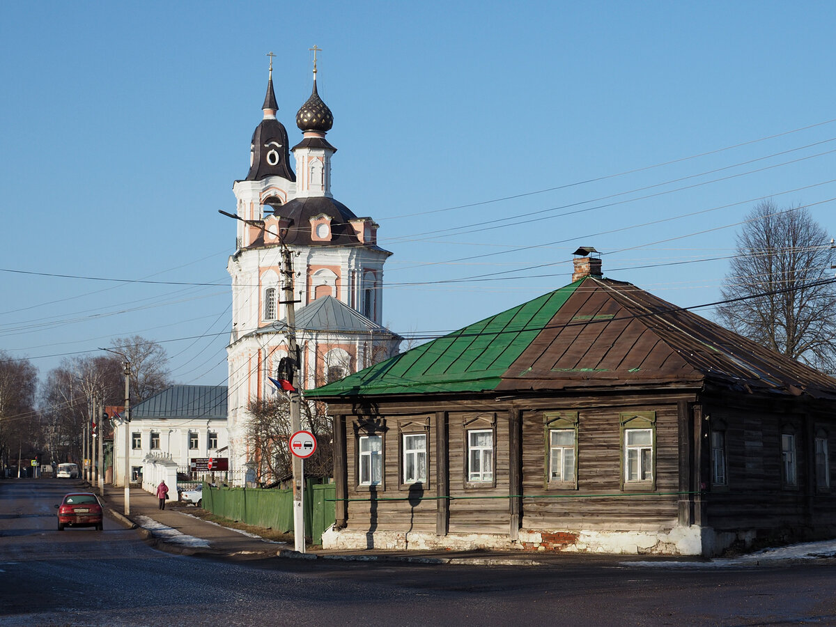 Нерехта