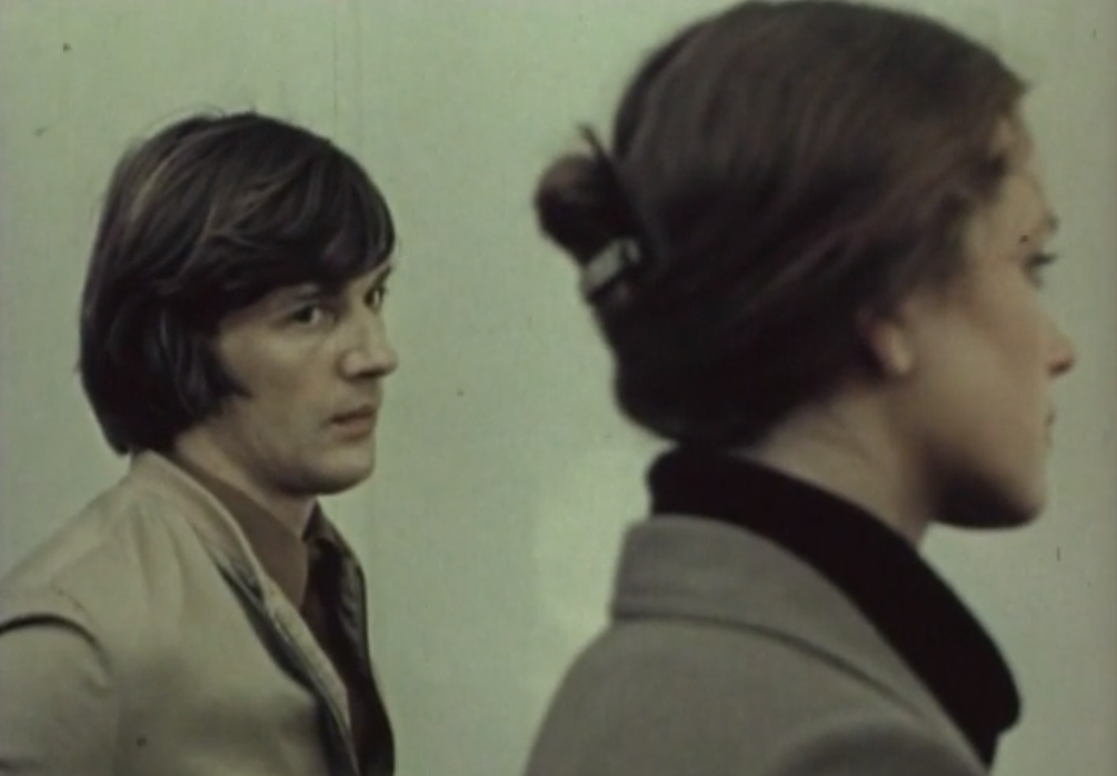 Кадр из кинофильма "С любимыми не расставайтесь", 1979 г., режиссер Павел Арсенов, сценарист Александр Володин, композитор Евгений Крылатов (скриншот)
