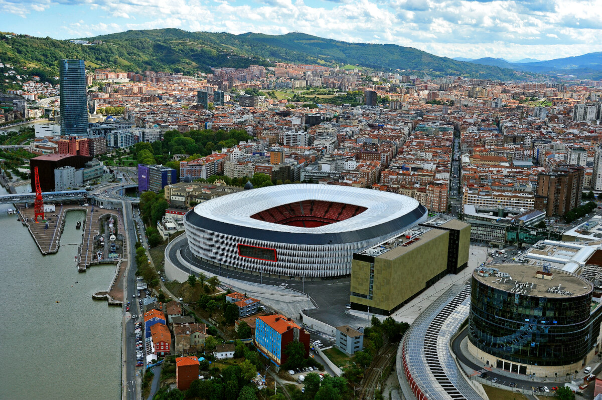 Внешний вид стадиона после реконструкции 2013 года