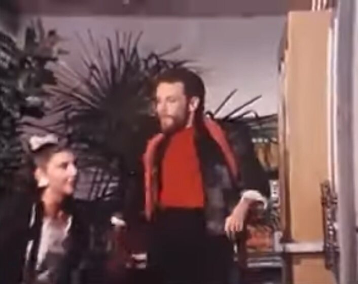 Борис МОИСЕЕВ в клипе Андрея Разина ("Утрення почта", 1985 г.)