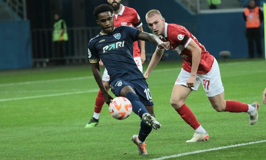    «Пари НН» и «Спартак» устроили рубку. Фото: ФК «Пари НН»