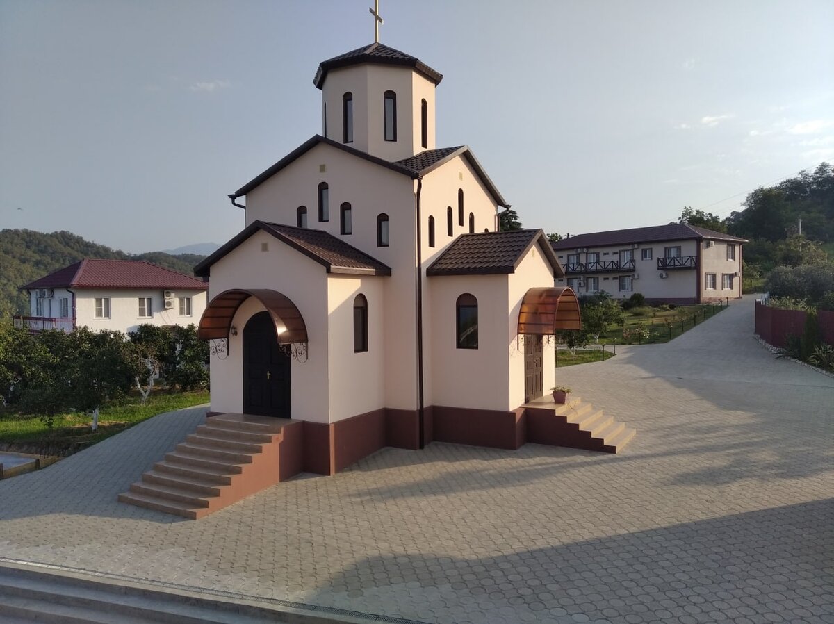 Паломнический центр с гостиницей. Фото с сайта  Palomnir.elohov.ru