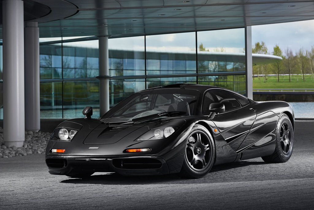 Спорткар MCLAREN f1