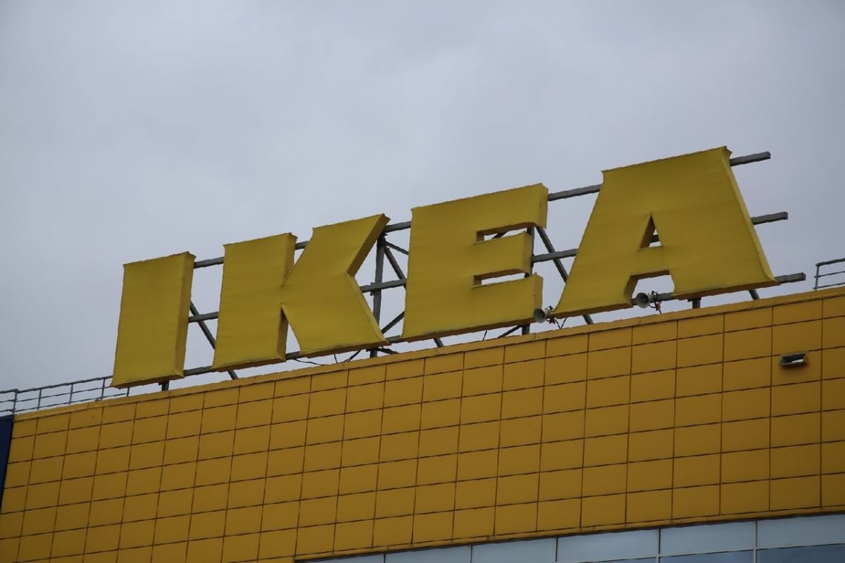    В Новосибирске демонтировали буквы «IKEA» на ТРЦ «Мега»