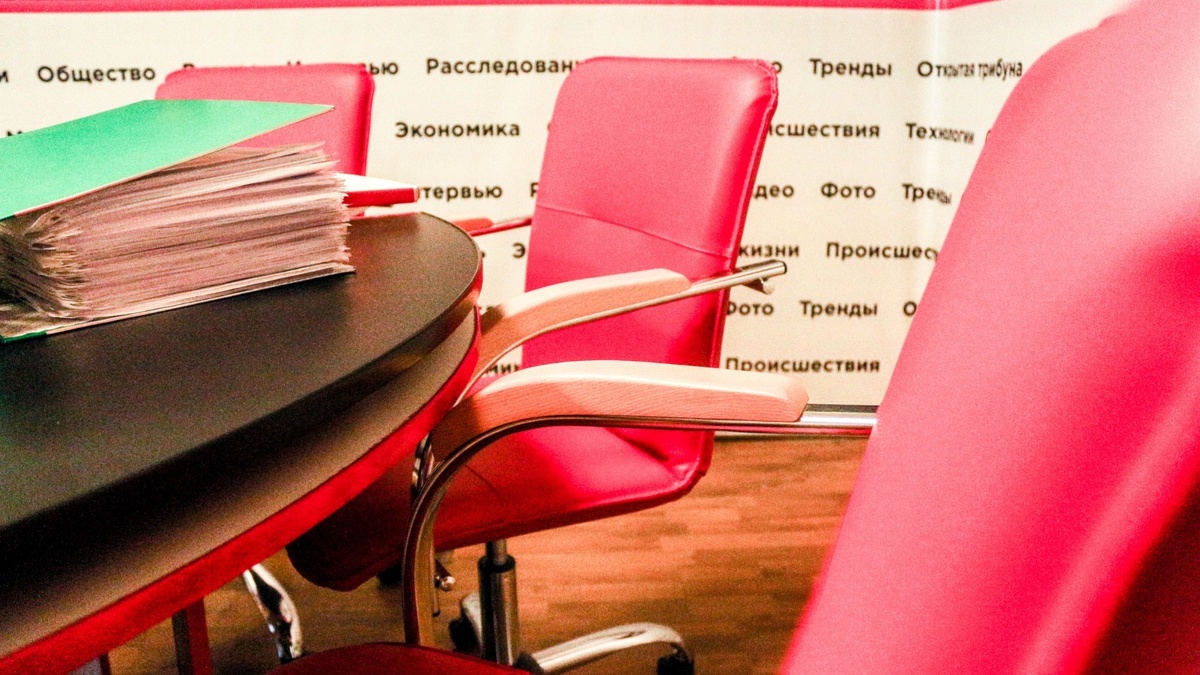     В Ростовской области создали штаб, которому предстоит работать в условиях введенного президентом среднего уровня реагирования, сообщили в правительстве региона.