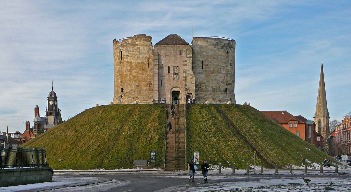 Йоркский замок, Башня Клиффорда