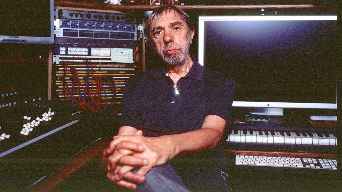 Эдуард Артемьев