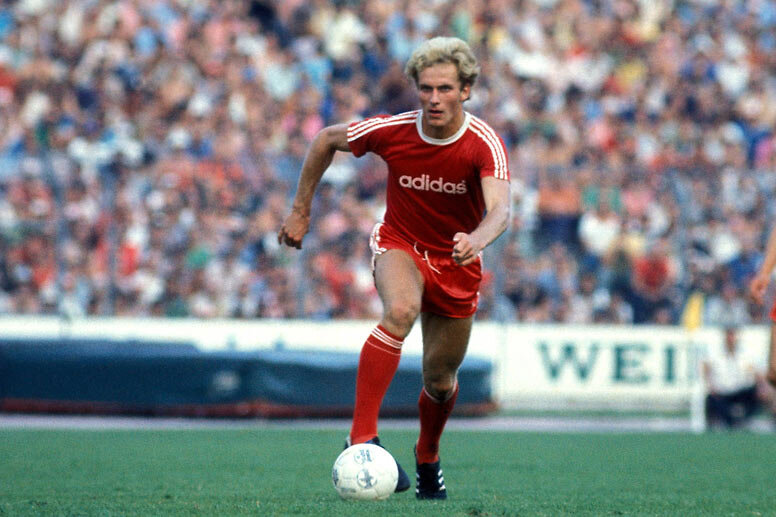 Карл-Хайнц Румменигге. Источник: Fcbayernmunich.ru