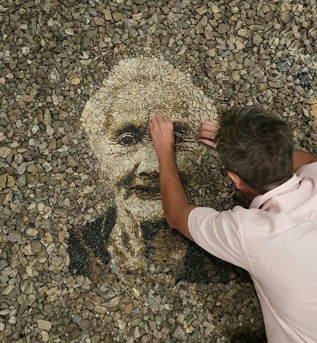 Фото: © instagram.com/pebblepicassos/