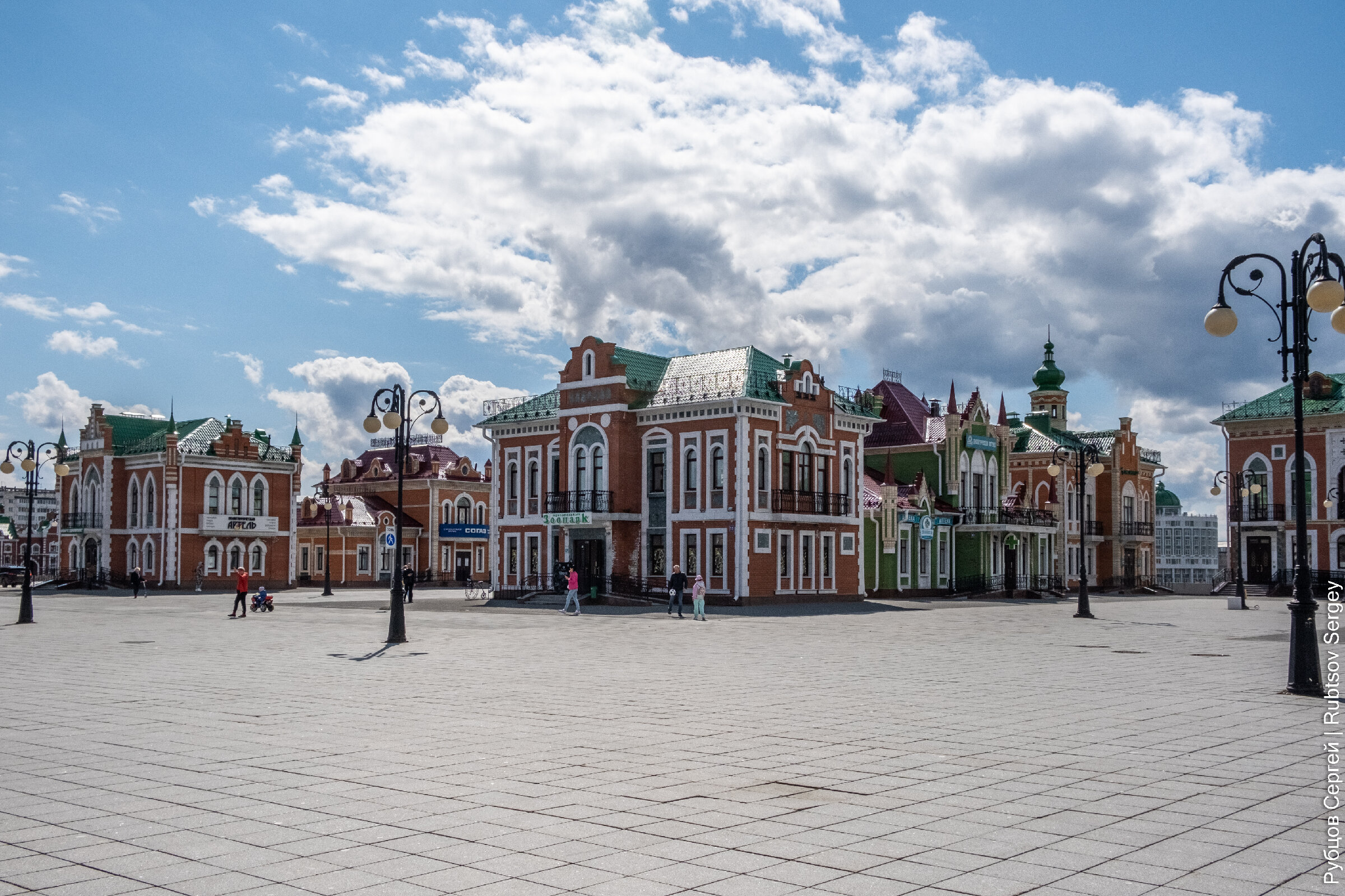 Город йошкар ола область. Йошкар-Ола набережная. Тула Йошкар Ола. Йошкар-Ола достопримечательности. Йошкар-Ола 2013 год.