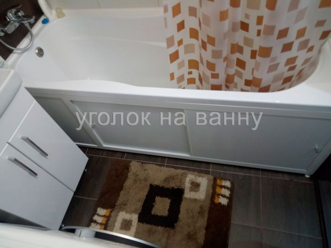 Примеры экранов под ванну.