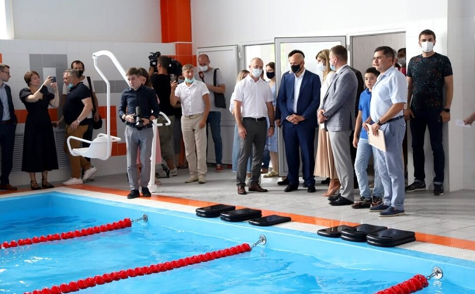 Спикер Липецкого горсовета высоко оценил качество нового физкультурно-спортивного комплекса на Опытной станции.