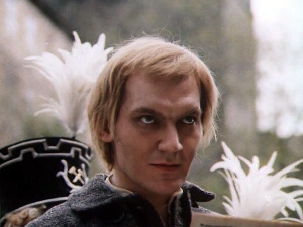 Кадры из фильма «Михайло Ломоносов», Мосфильм, 1986 г.