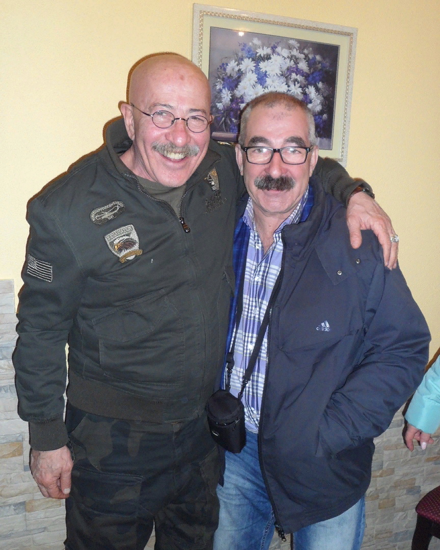 Одна из встреч с друзьями: Юрий Лившиц и Александр Розенбаум. Маленькое такое крышесносие.