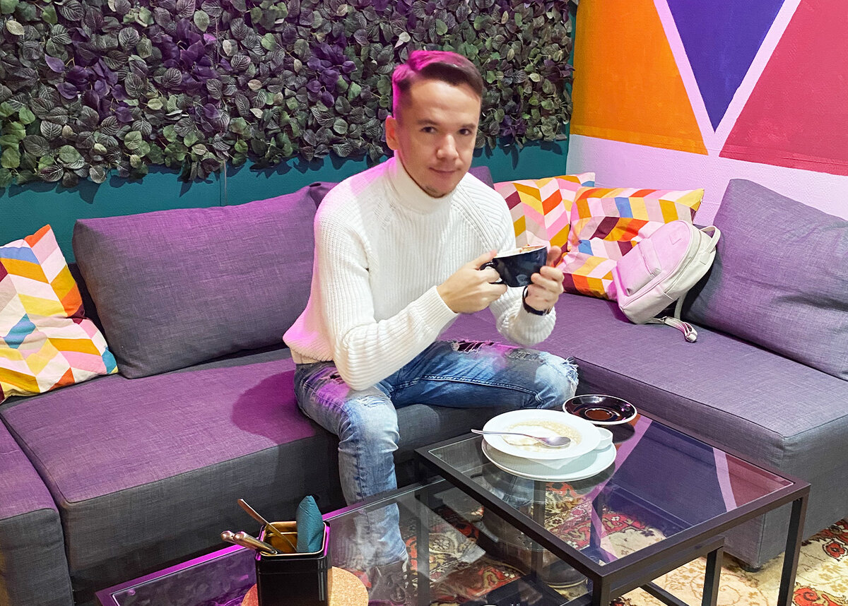 Не всегда в денежном плане все было хорошо. Было время когда жил почти без денег.