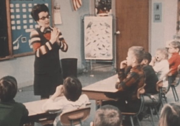 Документальный фильм “Jane Elliott: Blue Eyes - Brown Eyes”