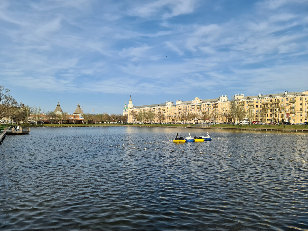 Лебединое озеро, фото автора