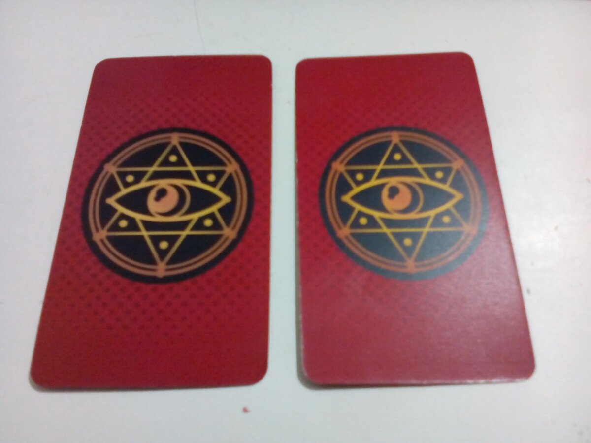 Слева 1 вариант; справа 2 вариант.