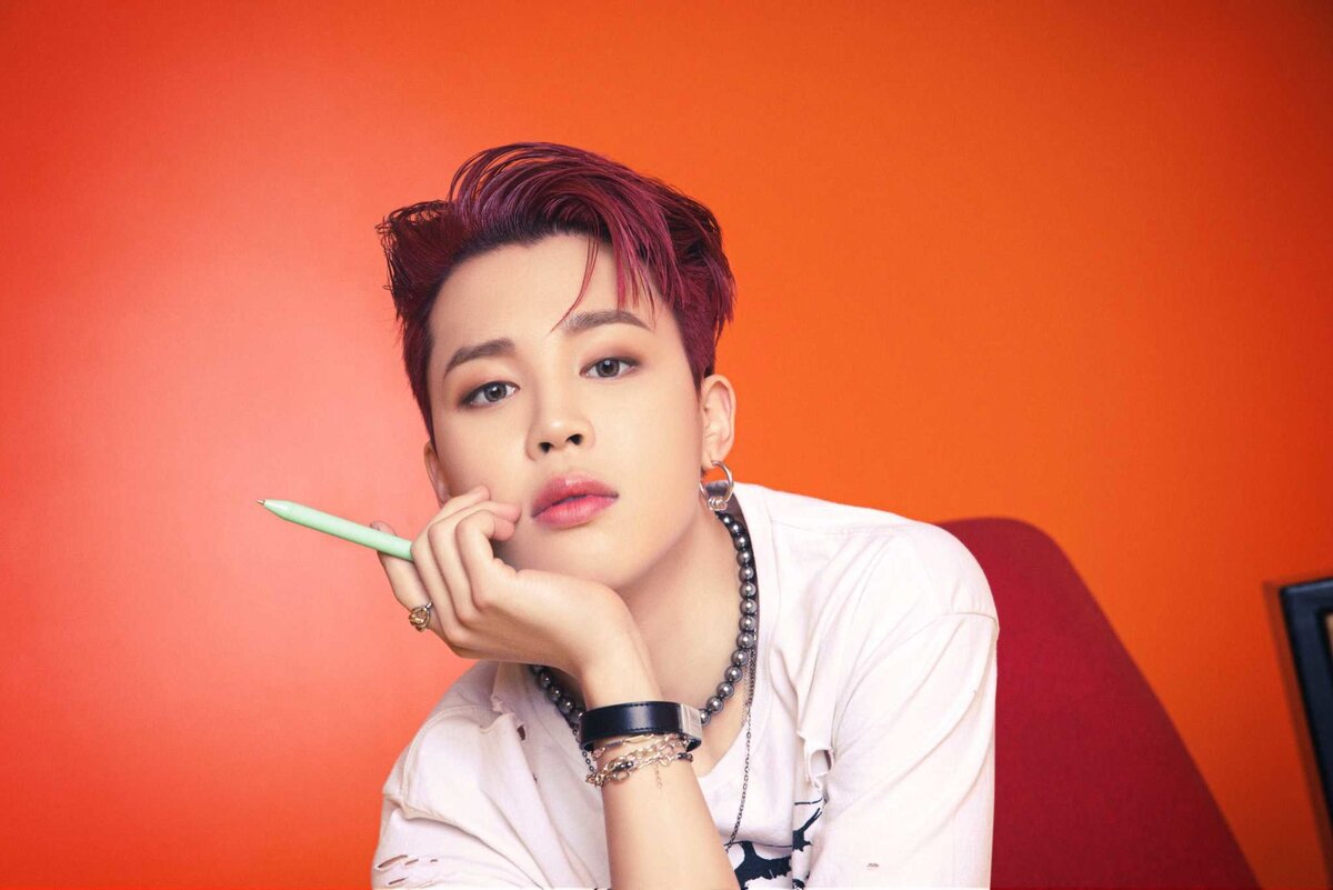 https://topkpop.ru/wp-content/uploads/2021/06/Jimin1-1920x1281.jpg